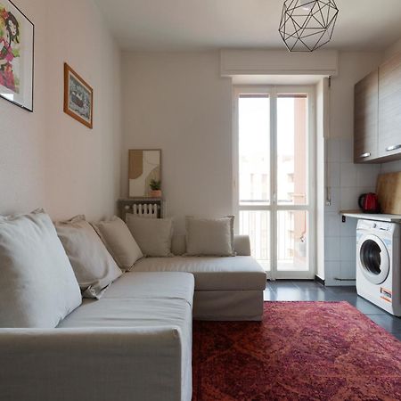 Corvetto M3 - Comfy Apt. With Balcony! Milán Exterior foto