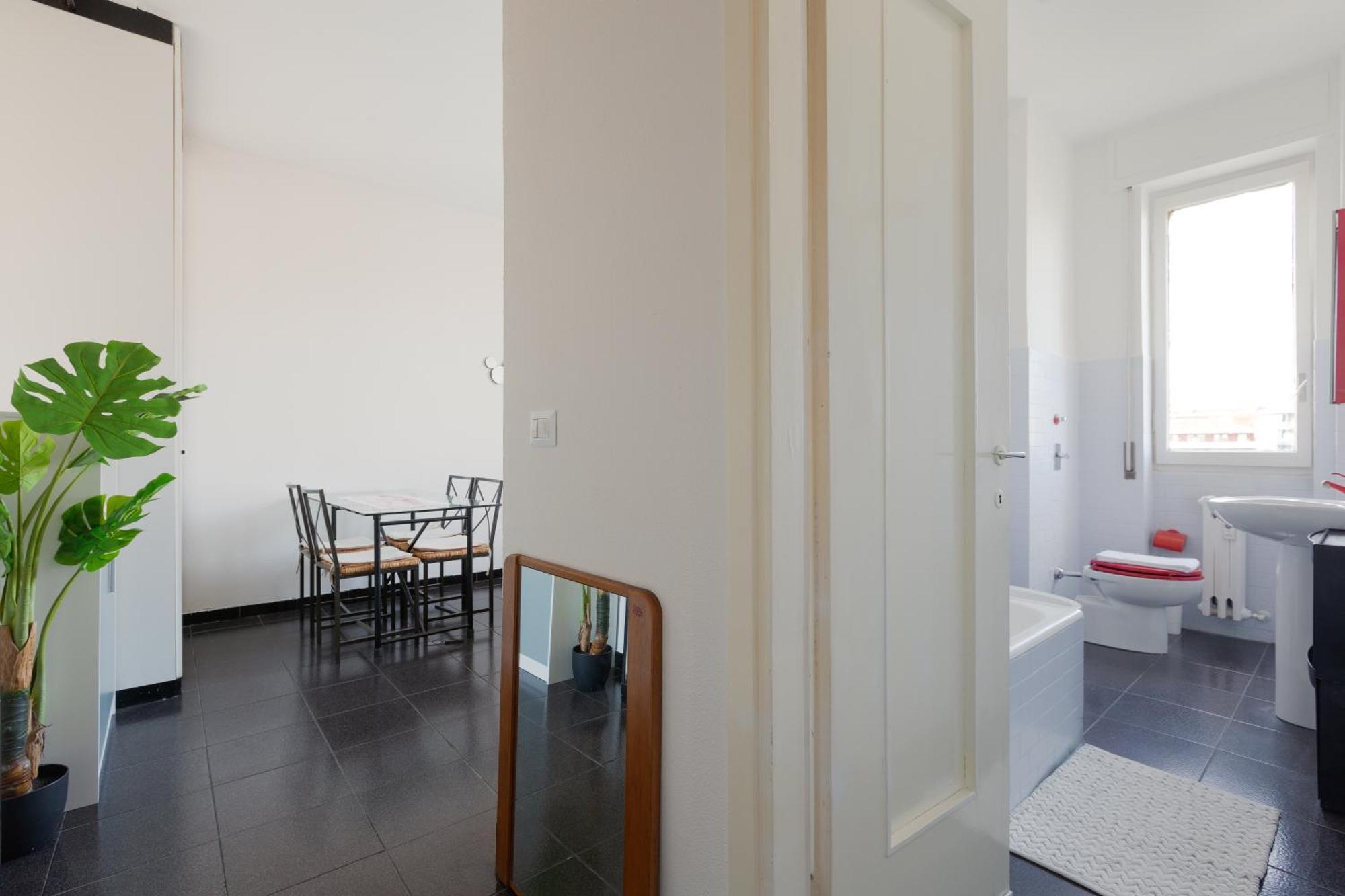 Corvetto M3 - Comfy Apt. With Balcony! Milán Exterior foto
